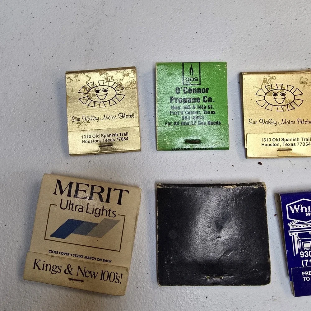 Lot of‎ 14 Random Vintage Advertising Matchbooks